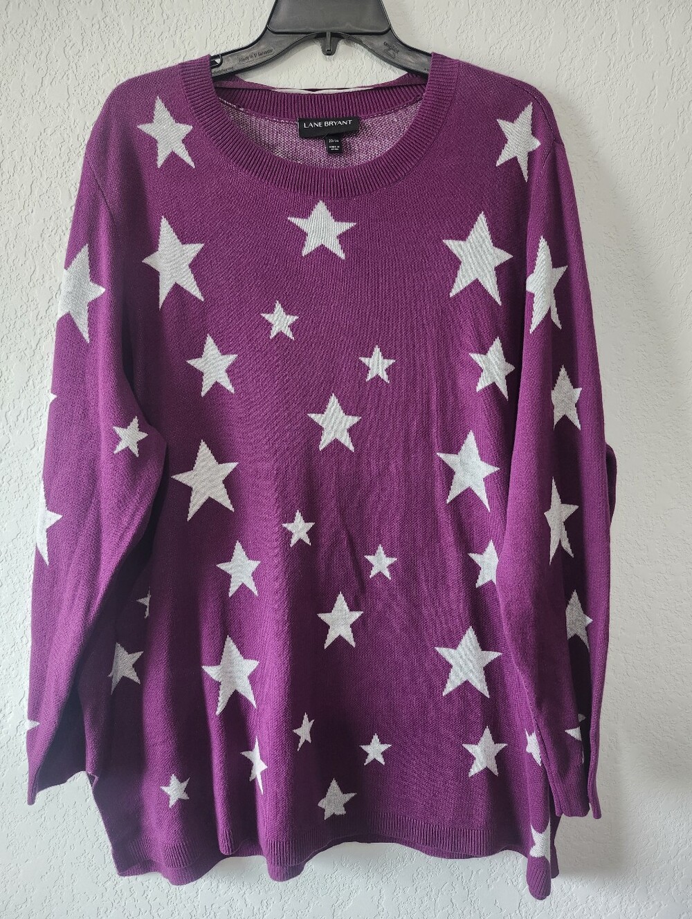 Lane Bryant Size 22/24 Long Sleeve Purple Sweater With Star Print